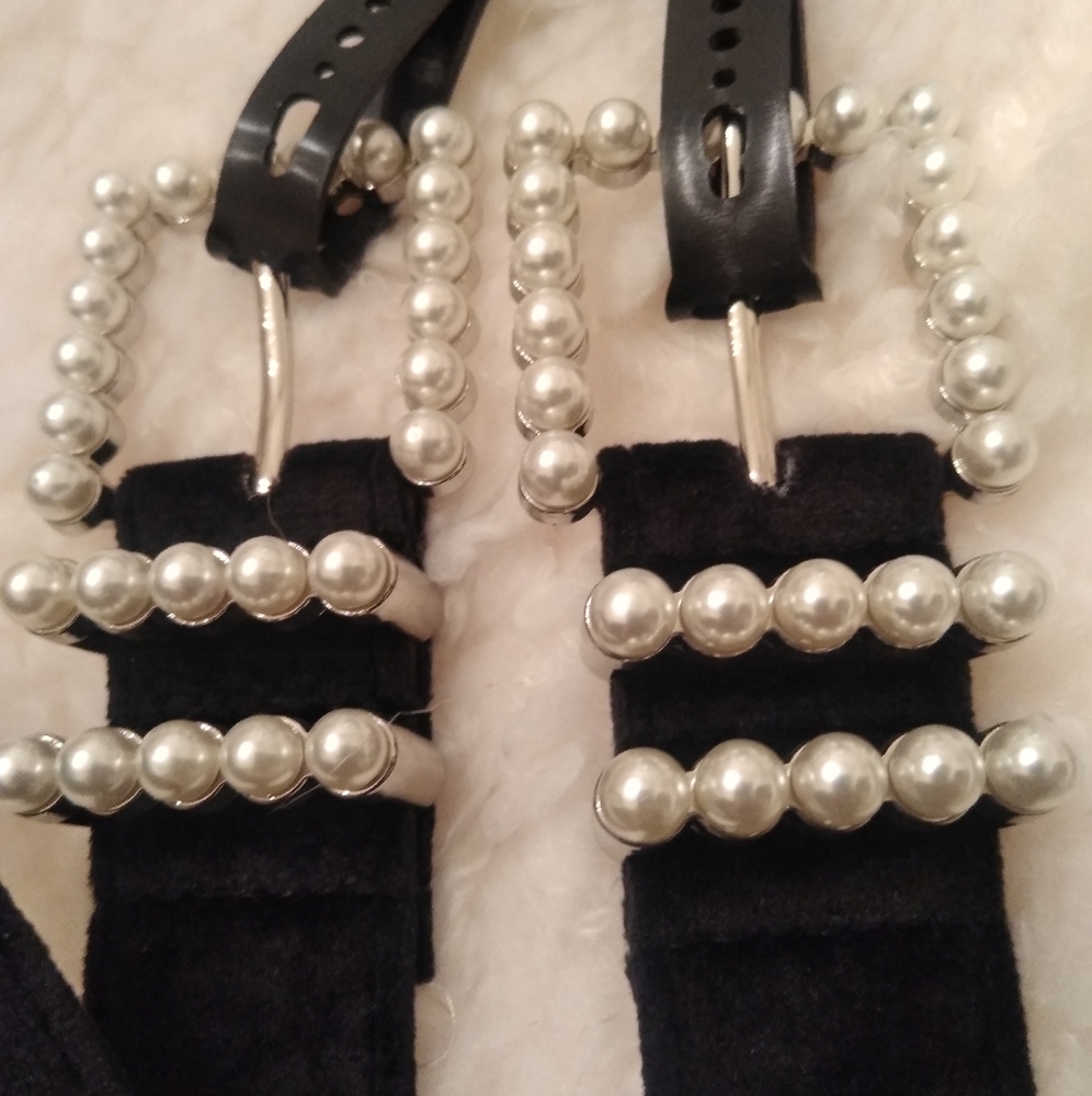 I.N.C. International Concepts imitation pearl belt - Picture 3 of 7